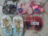 Lot chaussons petshop et disney