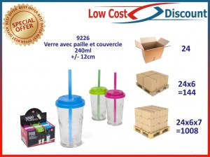 Bocaux en verre avec couvercle et paille