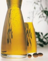 Huile d'argan , vierge rare et précieuse.