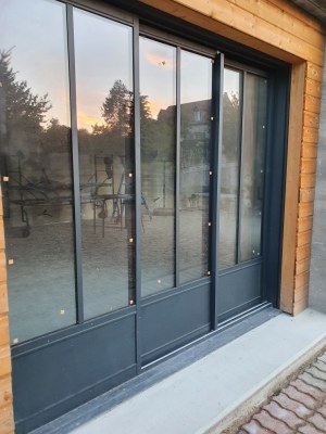 Menuiseries ALU RAL 7016