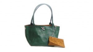 Sac à mains, sac à portée mains, En cuir veritable Made in Italy + trousse interieure...