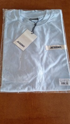 T-shirts Jacquemus Col Rond Plusieurs Couleurs Tailles S à XXL – Déstockage
