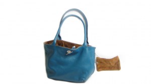 Sac à mains, sac à portée mains, En cuir veritable Made in Italy + trousse interieure...