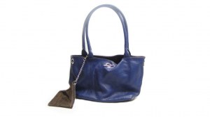 Sac à mains, sac à portée mains, En cuir veritable Made in Italy + trousse interieure...