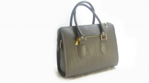 Sac à portée mains, à portée épaule, en cuir veritable, made in Italy Ref: GCM 0029/A27