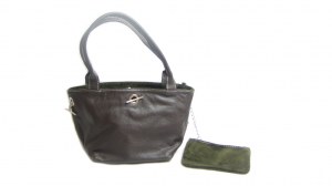 Sac à mains, sac à portée mains, En cuir veritable Made in Italy + trousse interieure...