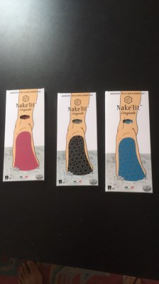 Nakefit adhesive pad to walk barefoot