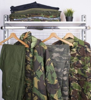 FripeDingue Vêtements de l'armée - grade A + CR 25 KG