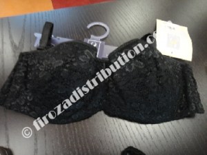 A saisir : Lingerie Huit.