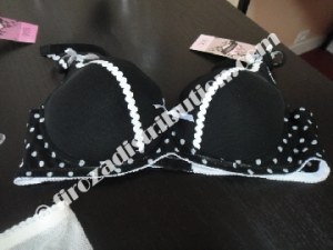 Nouveau : Lingerie Caprice.