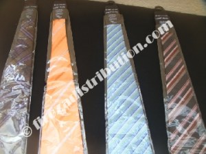Coffrets de cravates Rochas.