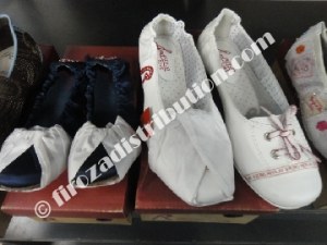 Superbes Tongs femme Replay.