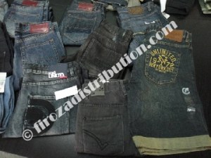 Jeans homme Ecko.
