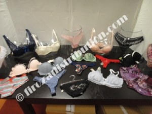 A saisir : Superbe Lingerie Etam.