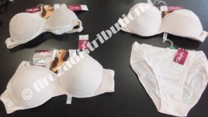 Lingerie Playtex