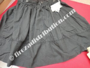 A saisir : Jupes Chevignon.