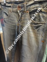 Oup’s : Pantacourts Jean’s Miss Sixty.