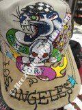 A saisir: Casquette Ed Hardy.