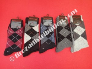 Chaussettes Pierre Cardin jacquard.