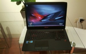 Asus ROG G751JY 17.3 "ordinateur portable de jeu.