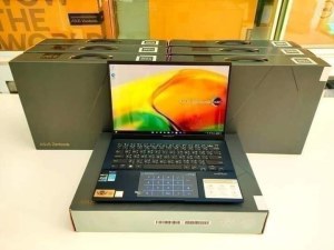 ASUS ZENBOOK 14 OLED UN5401Q, i7 , 16GB RAM DDR4 , 512GB; WINDOWS 11 PRO