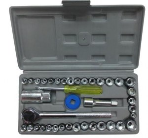 INCROYABLE LIQUIDATION DÉSTOCKAGE lot de 100 boites outils clefs à cliques à saisir