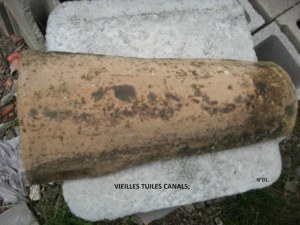Vieilles tuiles canal