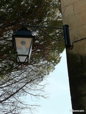 Lanternes à bras et appliques murales