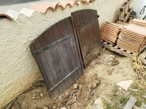 Paire de volets en bois