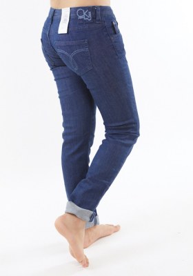Jeans Jeune fille & Femme Calvin Klein Modele 2022. MOINS 80% DU PRIX DETAILS