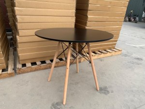 Lot de table + leur chaise