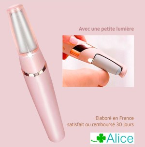Lot d'appareils beauté. pédicure manucure épilateur et nettoyage visage
