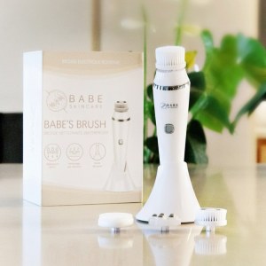 Cosmétiques, Soin du visage, Stock et Business à vendre