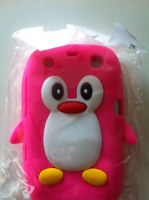 Lot de 63 coques en silicone divers protables