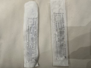 Pince à dissequer mettalique