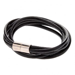 Bracelet 3 lanieres superposees. matiere cuir ( noir, marron )