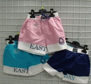 DESTOCKAGE DE BERMUDA DE BAIN POUR GARCONS A 4EUR