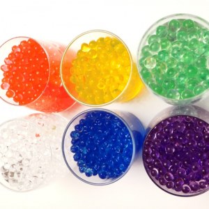 Perle d'eau - gel floral - décoration de vase