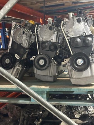 MOTEURS ET PIECES MOTEURS 1.5 DCI