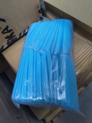 Sur-blouse en PE laminé / CPE - Taille L (emballage individuel)