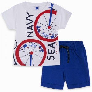 Nouveaux stocks de vêtements pour enfants
