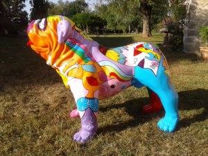 SCULPTURES EN RESINE