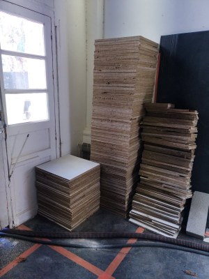 Dalles de faux plafond