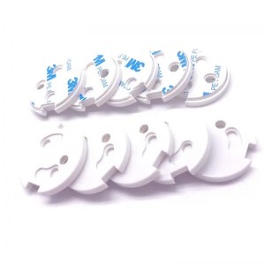 Lot de 100 caches prises française