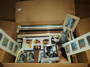 LOT DESTOCKAGE CADRES PVC,BOIS,ALU DIVERSES DIMENSIONS