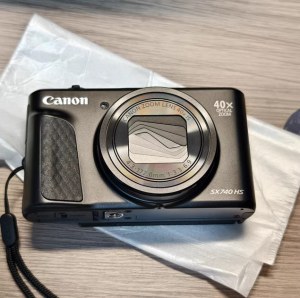 Câmera digital Canon PowerShot SX740 HS Wi-Fi 4K