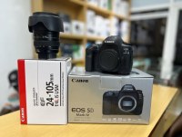 Canon 5D Mark IV avec objectif 24-105 mm