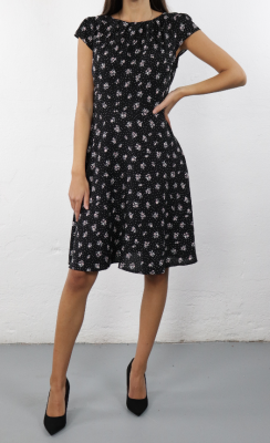 STOCK DE VÊTEMENTS DE MARQUE