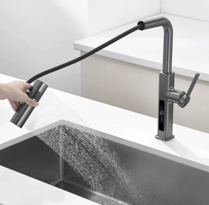 Mitigeurs de cuisine avec écran LED