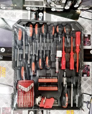 DESTOCKAGE Valise / Malette à outils complète F TOOLS